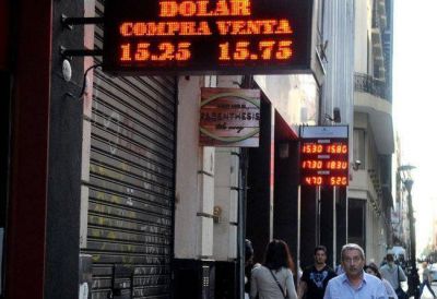 Sigilosa intervenci�n del BCRA para que el d�lar no se hunda ante las supertasas