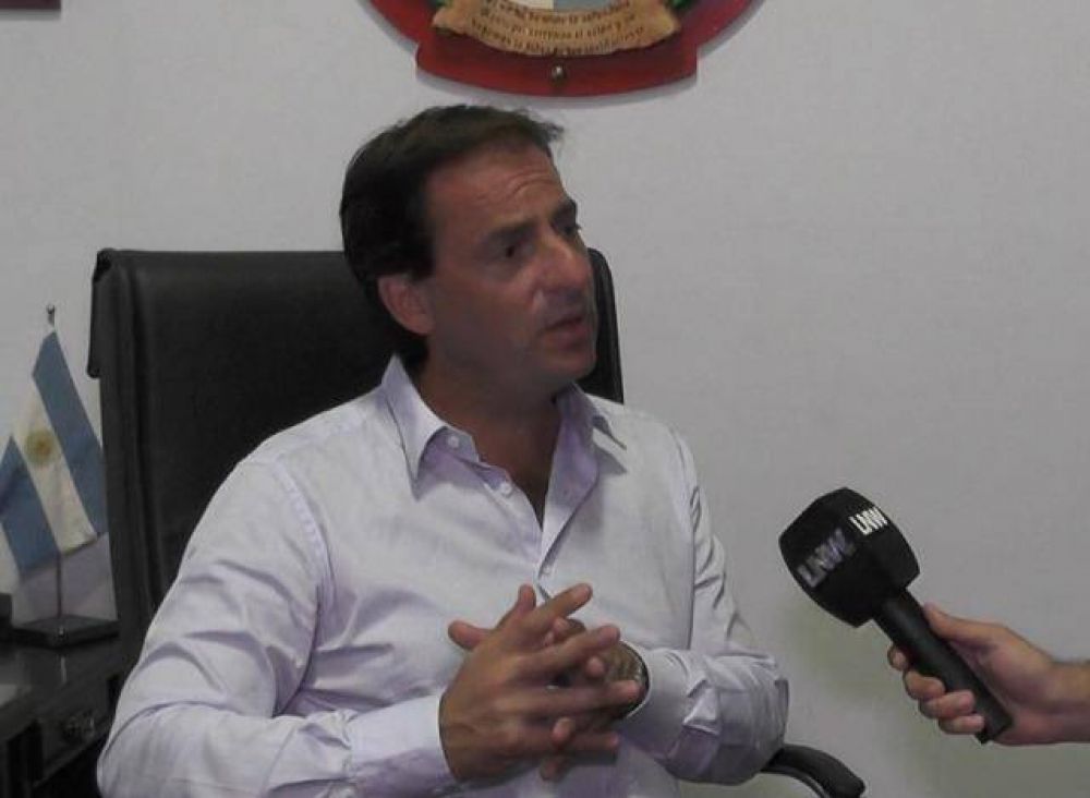Sujarchuk: �Si Randazzo tiene tantas ganas y se anima, que lo confirme y juegue...�
