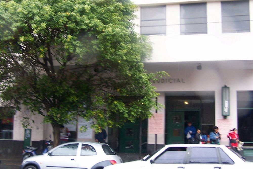 Investigan por presunta corrupcin a jefes policiales en Quilmes