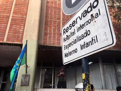 Comenz� la construcci�n de 15 consultorios externos en el Materno Infantil