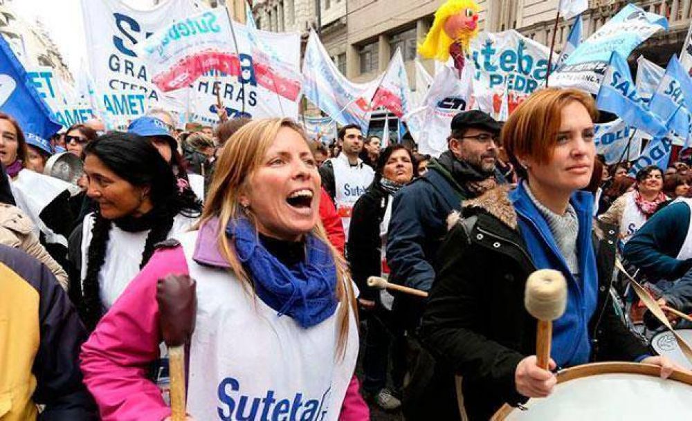 SUTEBA advirti� un paro �si el gobierno no cumple� con la resoluci�n de los reclamos