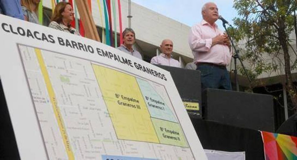 Inauguraron la �ltima etapa de la obra de cloacas de Empalme Graneros