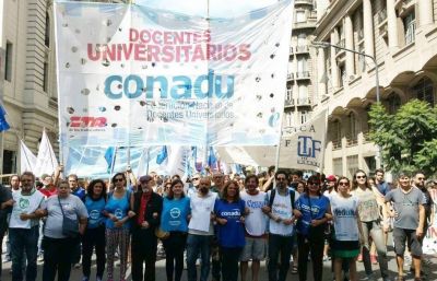 Desde hoy y hasta el viernes habr� paro de los docentes universitarios