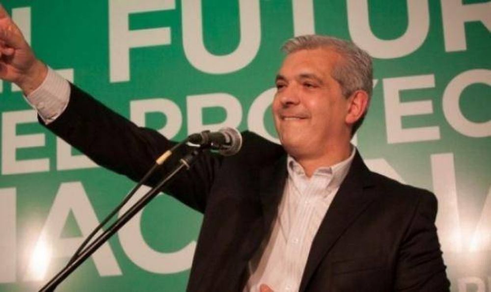 Juli�n Dom�nguez confirm� su candidatura a Diputado
