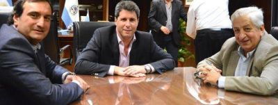 El gobernador U�ac recibi� a Julio Piumato