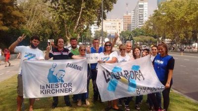 Las agrupaciones La Campora y La Nestor Kirchner ir�n a internas con el carossismo