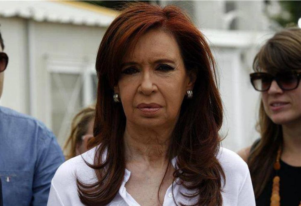 Cristina reaviva su candidatura: �Nunca cre� en las exclusiones�
