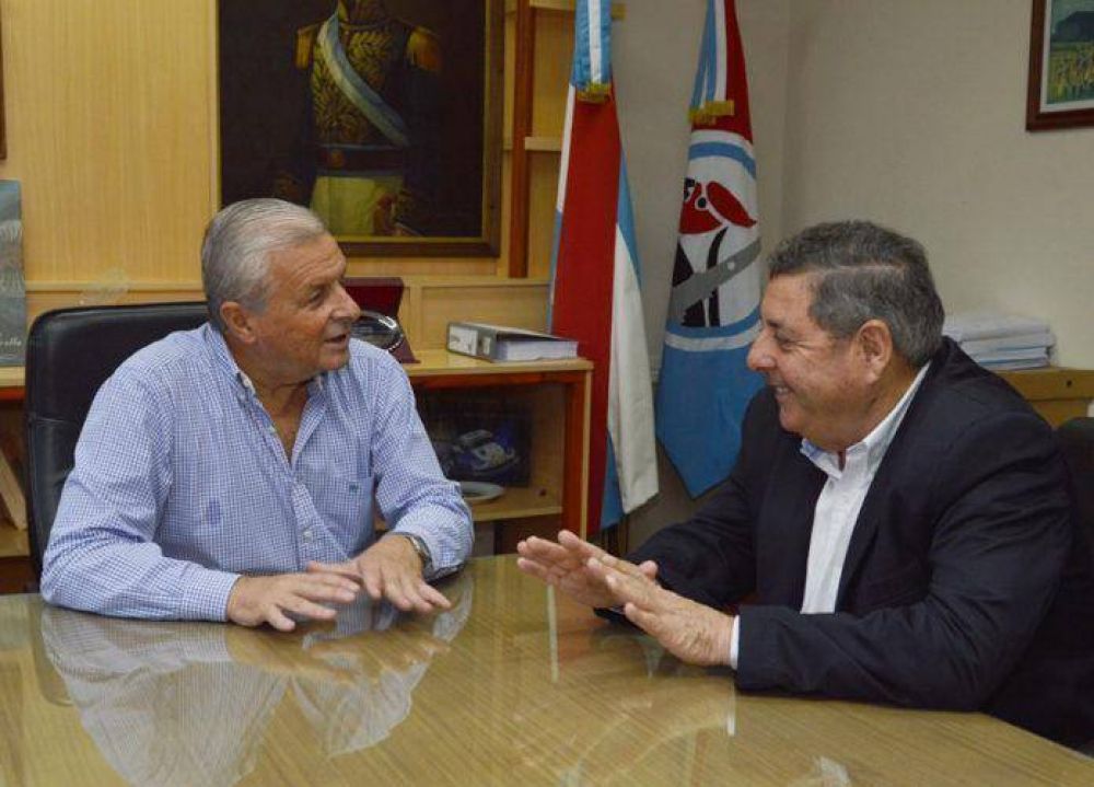 Lauritto y De �ngeli preocupados por el d�ficit habitacional