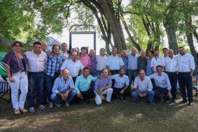 Vuelve a reunrise el �grupo Caballito�, con la premisa de juntar a m�s de 30 intendentes