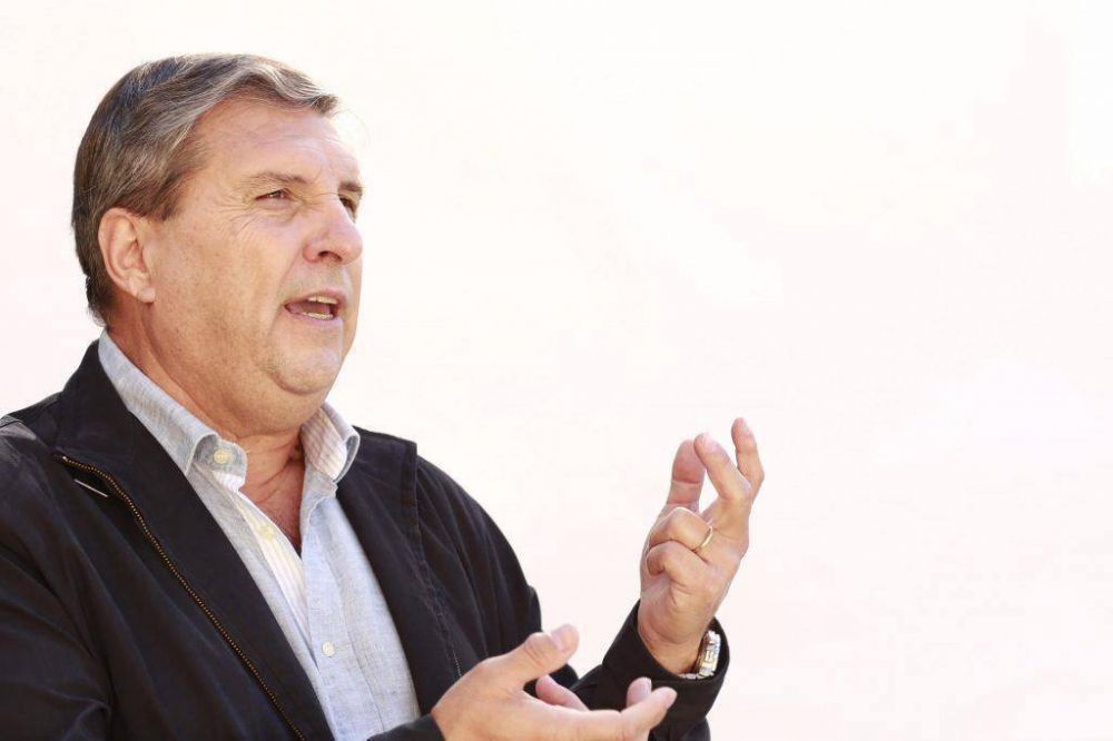 Carlos Cheppi: �Es posible una ciudad con trabajo todo el a�o�
