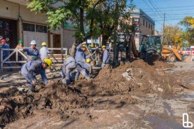 Hay 16 obras para extender las cloacas en todo Lan�s
