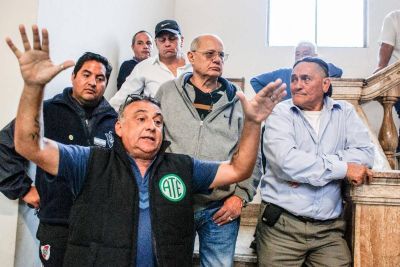 Municipales: los gremios analizan la nueva oferta