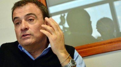 El PRO sali� a criticar a Pesatti por la re-re
