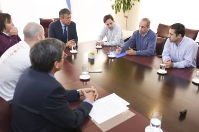 Figueroa quiere incluir en el Plan Patagonia el saneamiento de los r�os