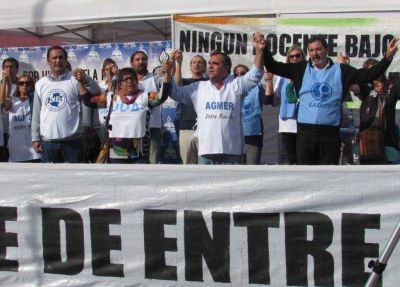 El Frente Sindical Docente exige al Gobierno otra propuesta salarial