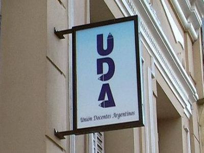UDA tampoco acept� la oferta salarial y anunci� que este mi�rcoles hay otra reuni�n con el Gobierno 