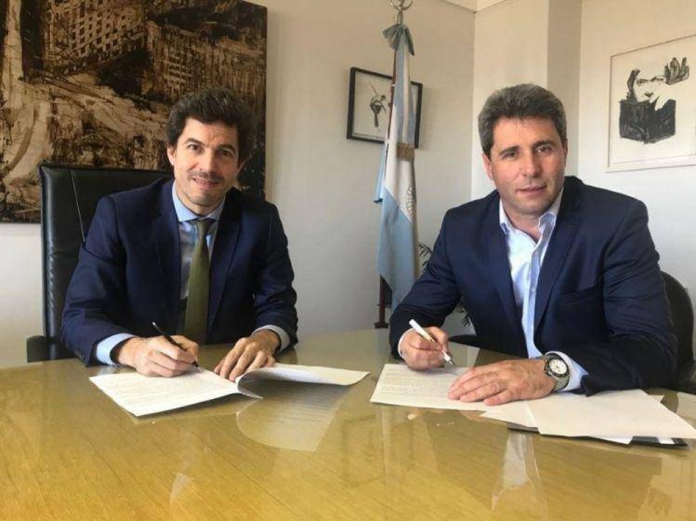 Tambolar: antes de viajar a China, U�ac sell� un acuerdo con Recursos H�dricos de la Naci�n