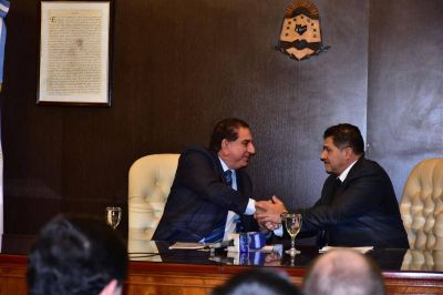 El intendente Jofr� firm� Convenio de Colaboraci�n con el Superior Tribunal de Justicia