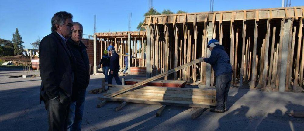 El municipio proyecta en Las Tres Villas un amplio espacio polideportivo