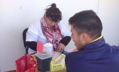 El Paseo de la Salud funciona en el Parque Mitre