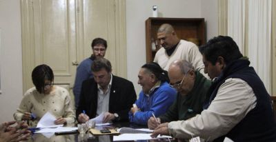 Se firm� el acuerdo de paritarias