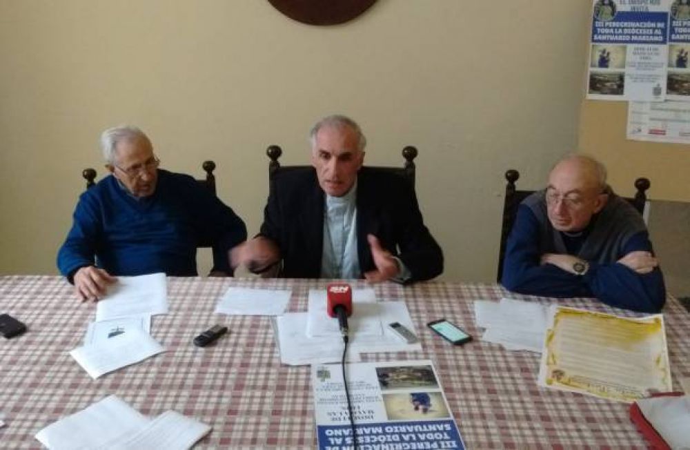 El Obispo Santiago dio detalles de la Peregrinaci�n, PPP y Catedral