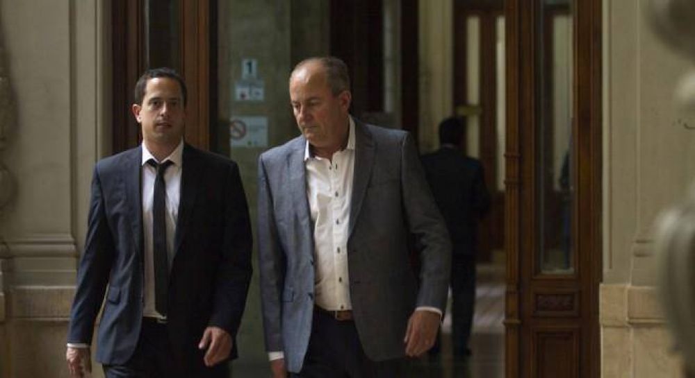 El Senado cita a Arribas para que d� explicaciones por la nueva denuncia de coimas