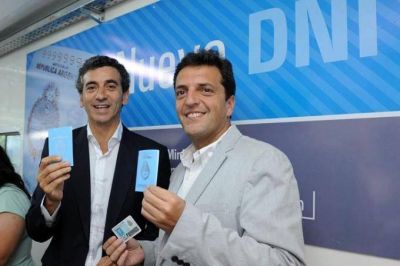 Massa descart� alianza con Randazzo y Abal Medina ratific� que habr� internas en el PJ