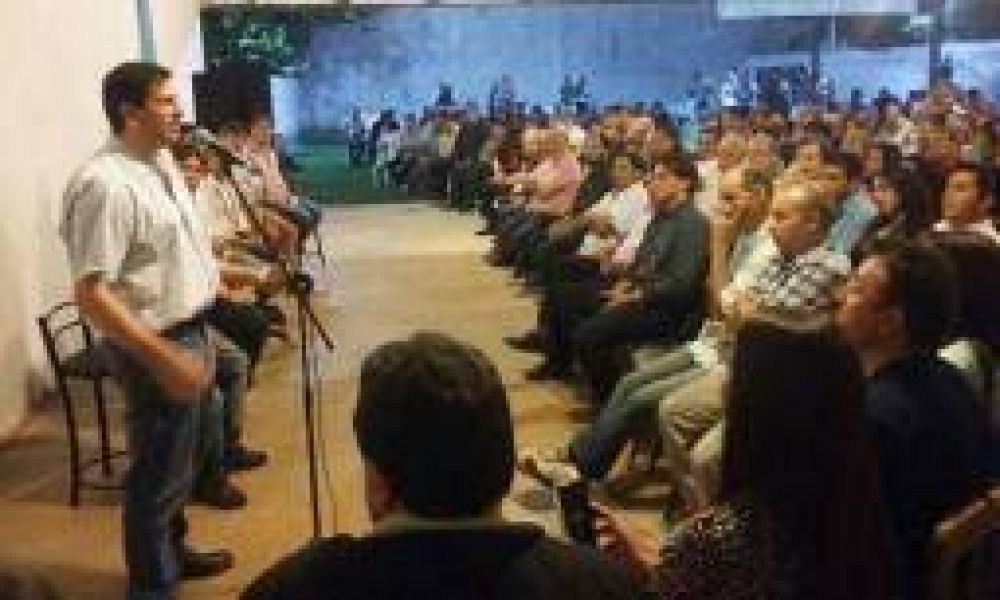 Ismael Bordagay presiona: �voy por un lugar en el Congreso�