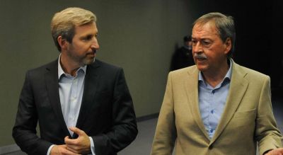 En un adelanto de la campa�a, el PJ cordob�s lleva sus quejas a la Naci�n