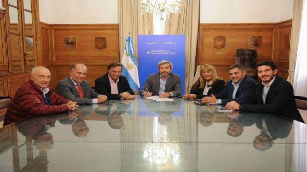 Frigerio habilit� a Varisco fondos para prevenir inundaciones en Paran�	 