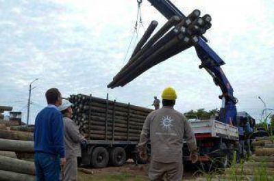 Llegaron materiales para proveer energ�a el�ctrica a 260 familias del Impenetrable