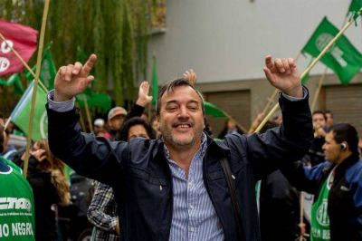 Sobreseyeron a Rodolfo Aguiar