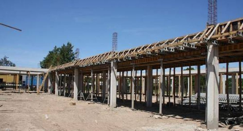 Licitaron obras para terminar dos edificios escolares