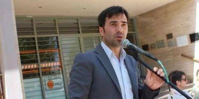 Se oficializ� la salida de Echarren del equipo de Mar�a Eugenia Vidal