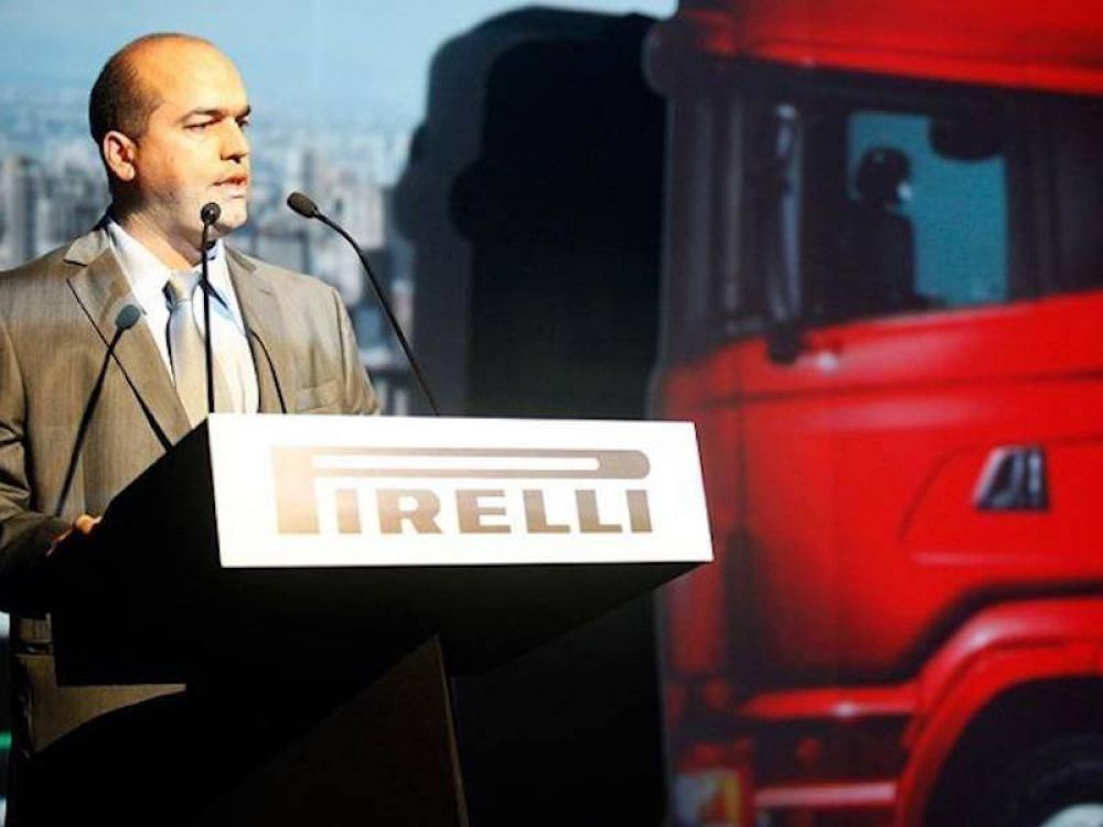 Agroindustria toma vuelo: Un ingeniero aeron�utico, experto en neum�ticos, se har� cargo de Personal