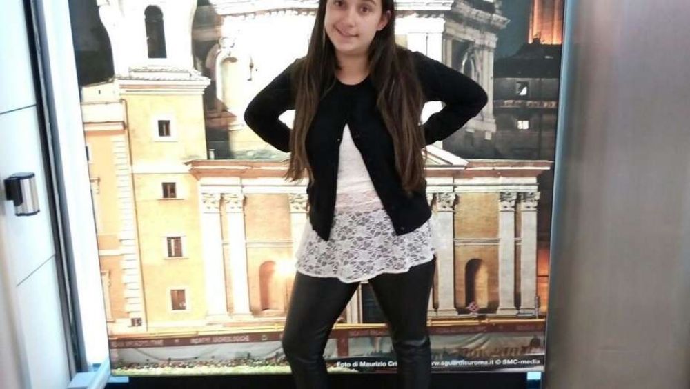 Una chica argentina sufre una rara enfermedad mortal y el Papa la ayudar a difundirla