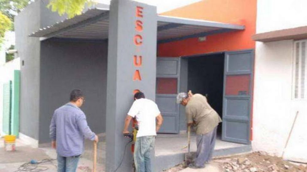 Hasta mitad de a�o, licitar�n la ejecuci�n de m�s de 10 obras escolares nuevas y para refacci�n