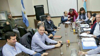 La legisladora Mart�nez por la finalizaci�n del r�gimen de dedicaci�n exclusiva