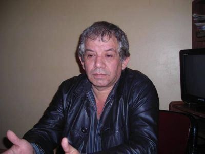 �Hay trabajo para los compa�eros, si sobra gente es la que vino de afuera�