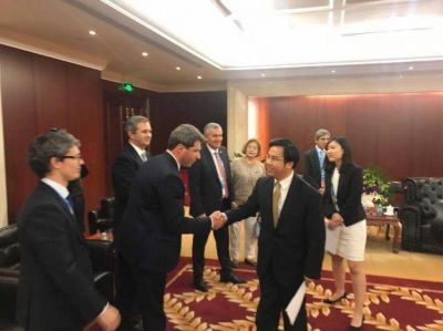 U�ac en China por El Tambolar: 