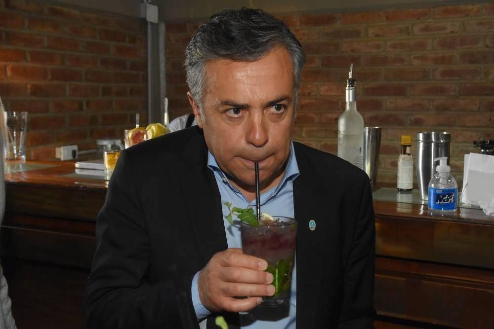Cornejo, a favor de poner l�mites a las reelecciones
