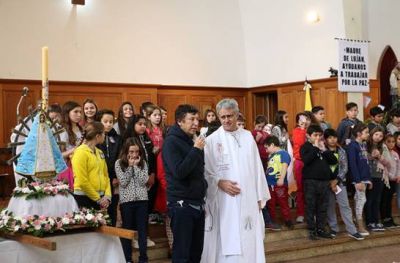 Las V�rgenes de F�tima y de Lujan tuvieron tuvieron sus fiestas en San Isidro