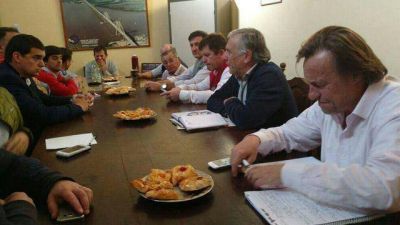 Intendentes de Cambiemos van a la justicia por coparticipaci�n