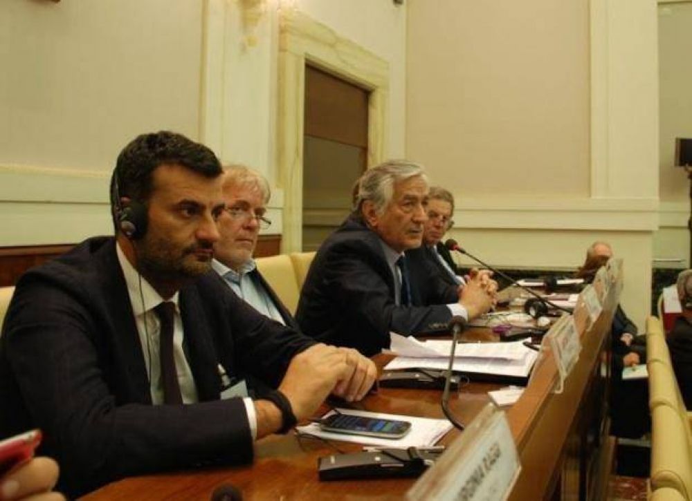 El gobernador Alberto Rodr�guez Sa� volver� al Vaticano