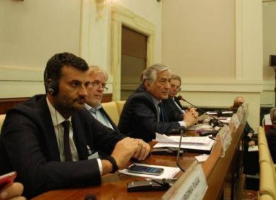 El gobernador Alberto Rodr�guez Sa� volver� al Vaticano
