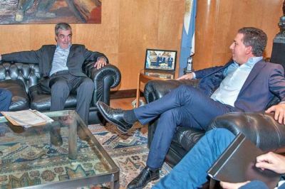 Dujovne �sabe que Chubut fue postergada en la coparticipaci�n�, dijo Das Neves
