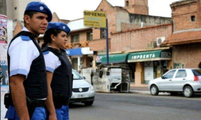 El gobierno desmiente que haya apenas 180 polic�as por turno en Pilar