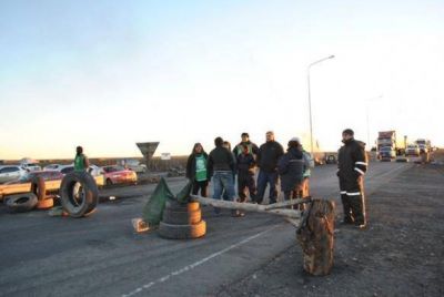 ATE contin�a con el corte de ruta y suma 48 horas de paro