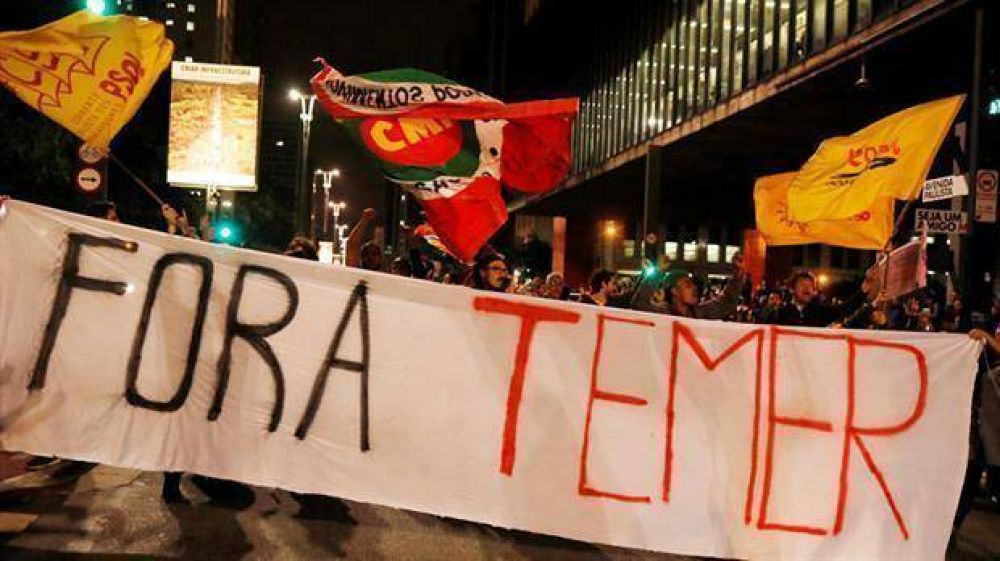 Tras el esc�ndalo por los sobornos de Michel Temer, manifestantes marcharon en las calles y pidieron su renuncia